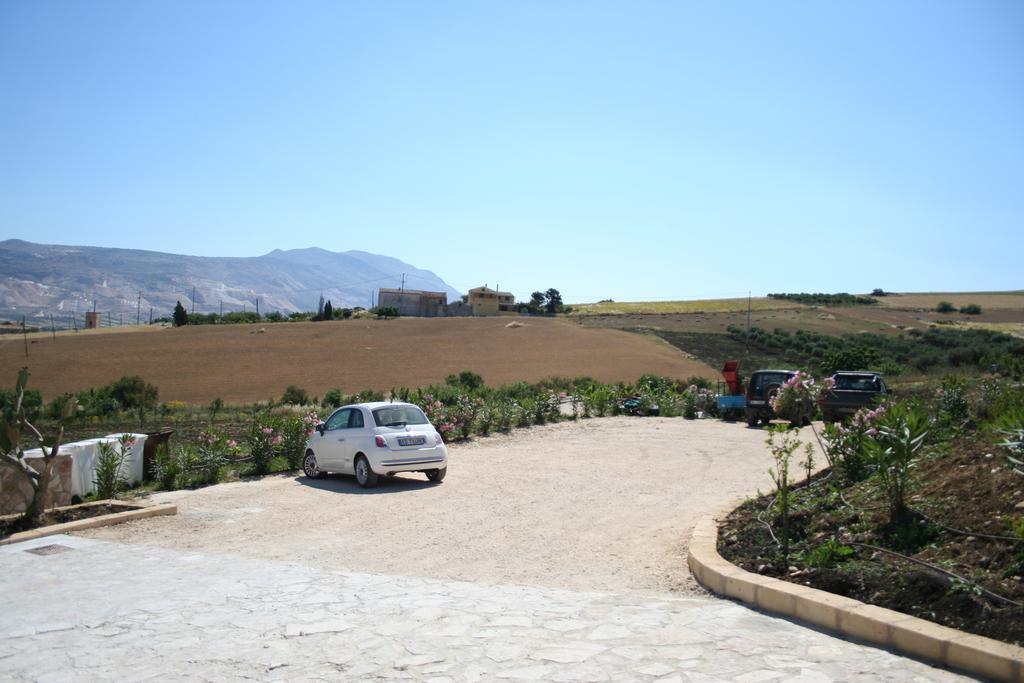 B&B Baglio Degli Ulivi Crocevie Exterior foto