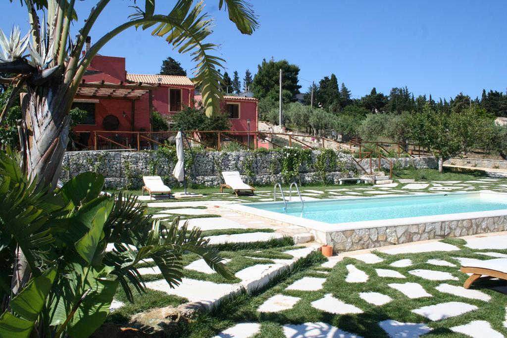 B&B Baglio Degli Ulivi Crocevie Exterior foto